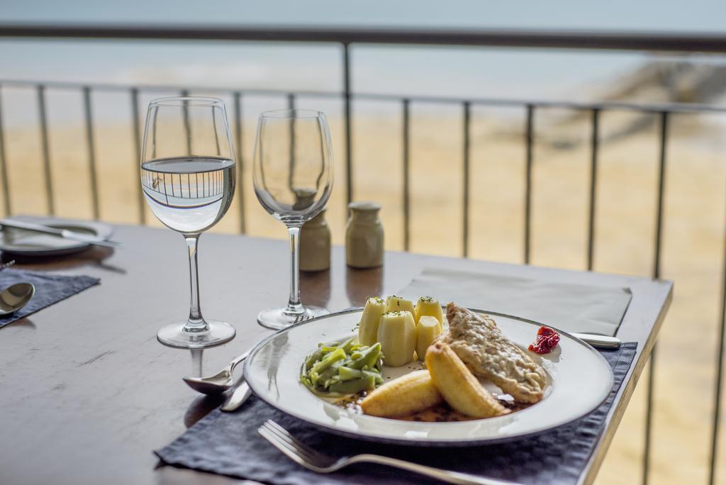 Hotel Torre Praia 포르투산투 외부 사진