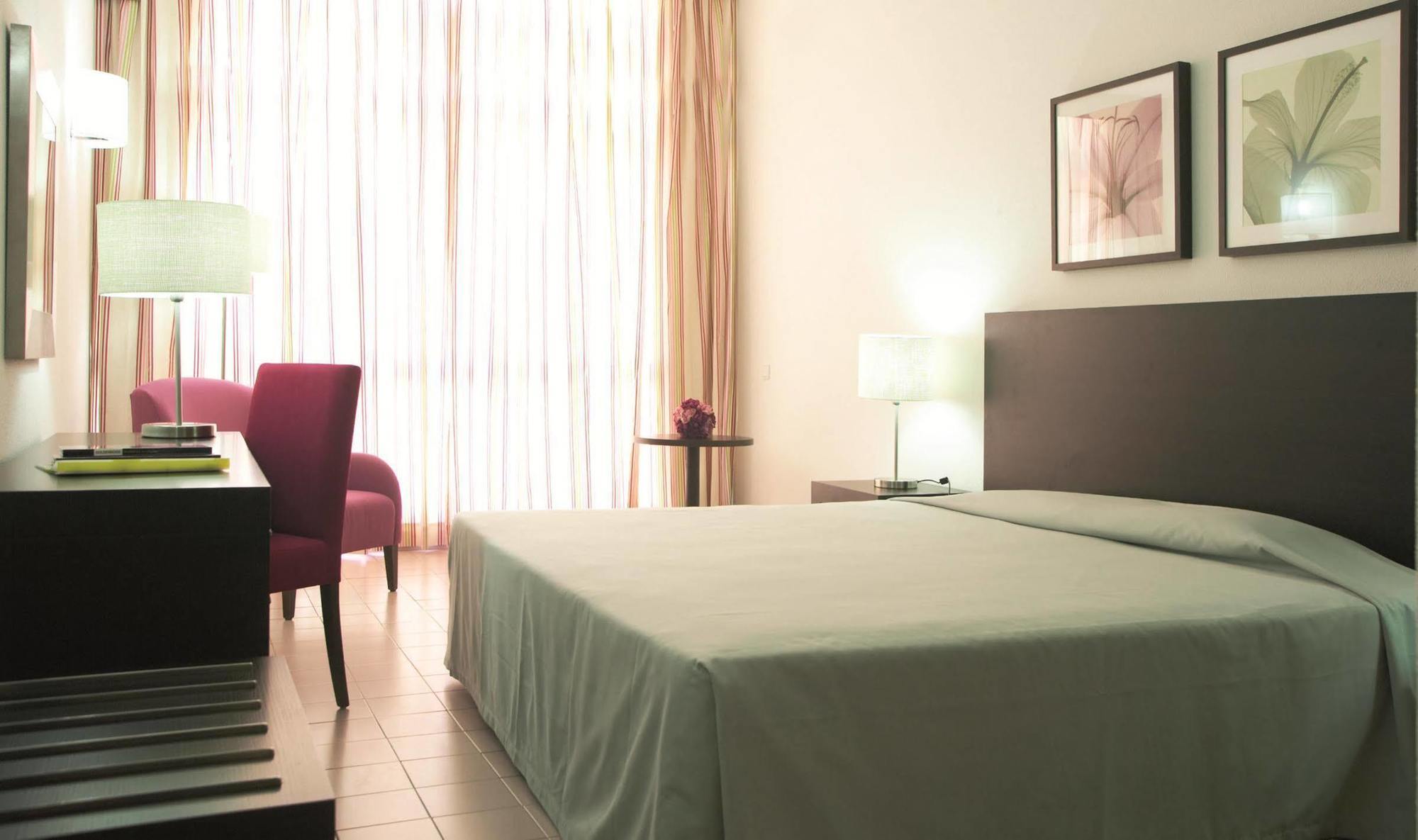 Hotel Torre Praia 포르투산투 외부 사진
